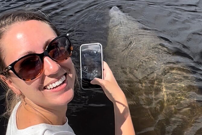 Manatee Sightseeing and Wildlife Boat Tour - Six passengers make a difference