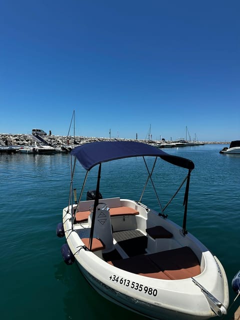 Marbella: Puerto Banús Boat Rental with No License Needed - Who will enjoy this most