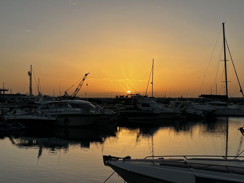Marbella: Sunset Sailing Trip with Drinks and Snacks - A two-hour route with one main destination
