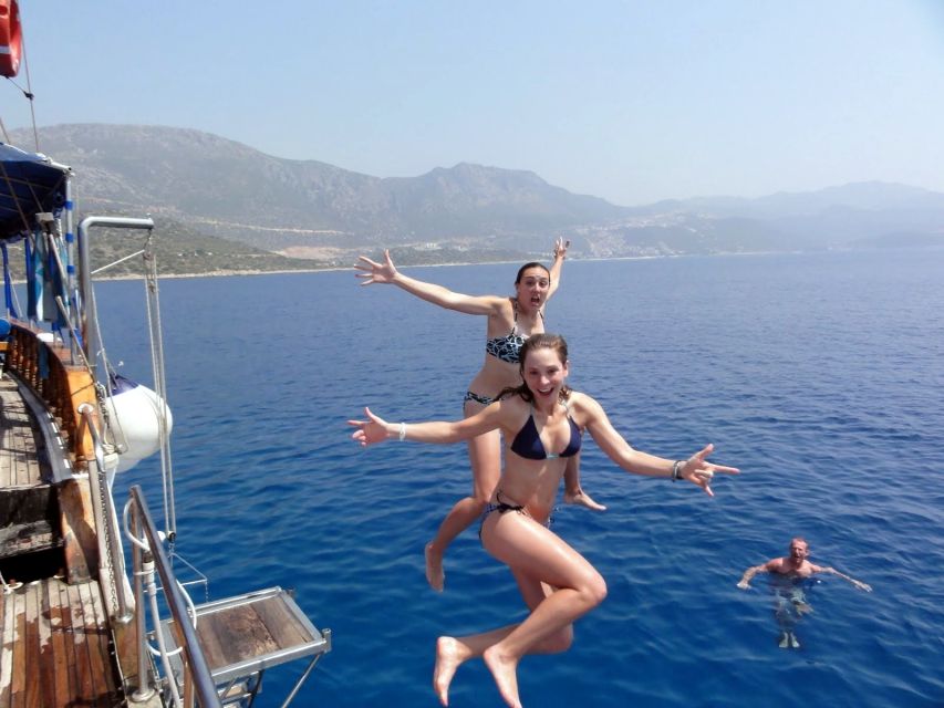Marmaris: Boat Trip with Unlimited Drinks and BBQ Lunch - Key points for your Marmaris boat day