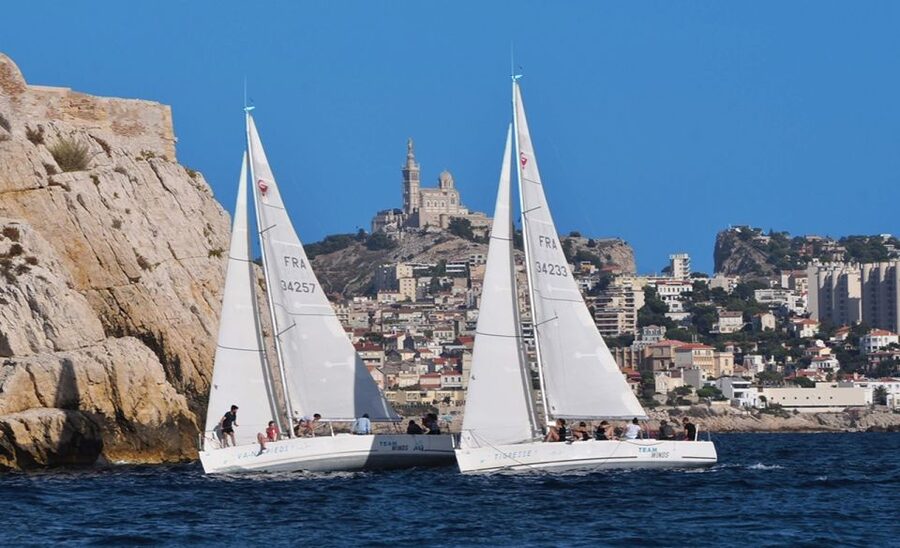 Marseille: Frioul Calanques Sailing Trip - Learning the ropes with your skipper