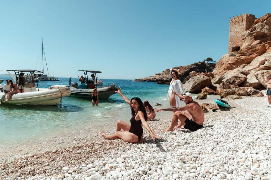 Marseille: Frioul Islands Boat Tour with Swim Stop - Key points to know before booking
