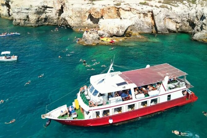 Medulin -Kamenjak 5h boat trip with lunch & drinks on Sandra Boat - Seeing Porer Lighthouse from the water