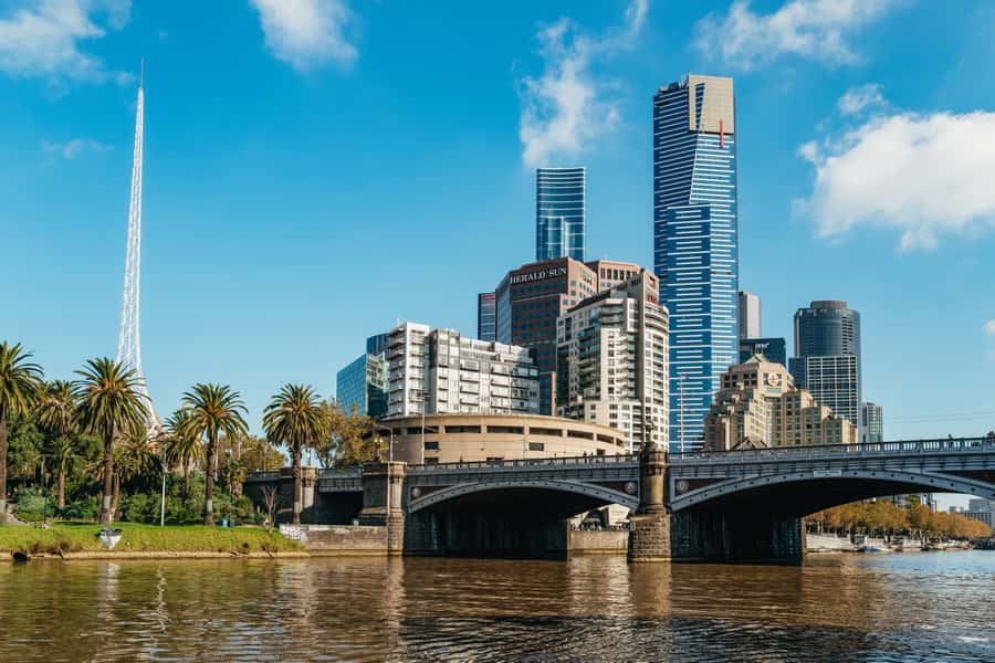 Melbourne: 2-Hour City Highlights River Cruise - Why the Yarra is a smart way to see Melbourne