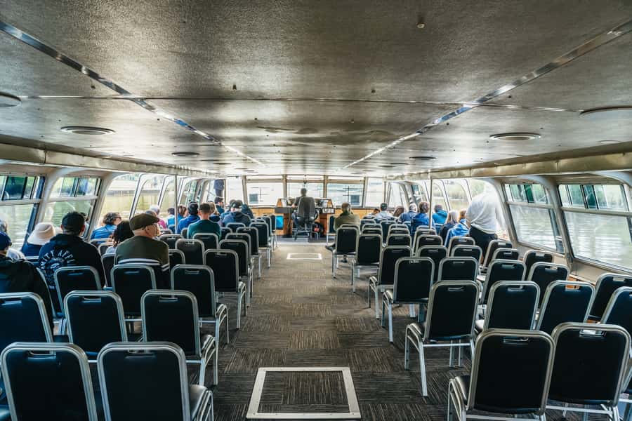 Melbourne: 2-Hour City Highlights River Cruise - Starting at Southgate beside the Langham Hotel