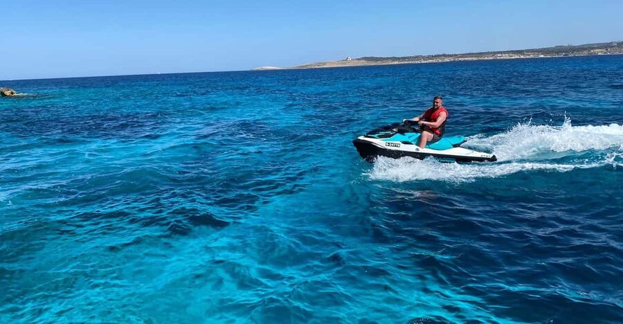 Mellieha: Jet Ski Rental with Safety Boat - Key points at a glance