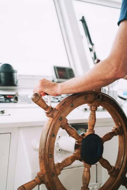 Menorca: Coves and Beaches Boat Trip w/ optional Paella - Key points to know