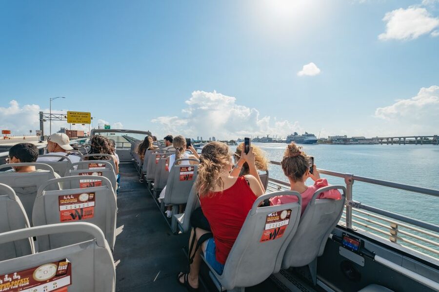Miami: Half-Day Open-Top Bus Tour Plus Biscayne Bay Cruise - Downtown Miami and the Design District