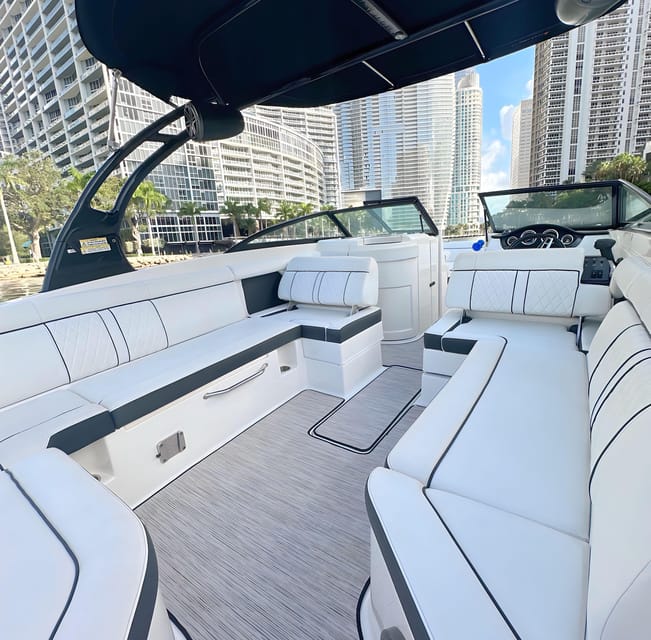 Miami: Private Boat Charter Guided and Tailored Experience - The captain can make or break the day