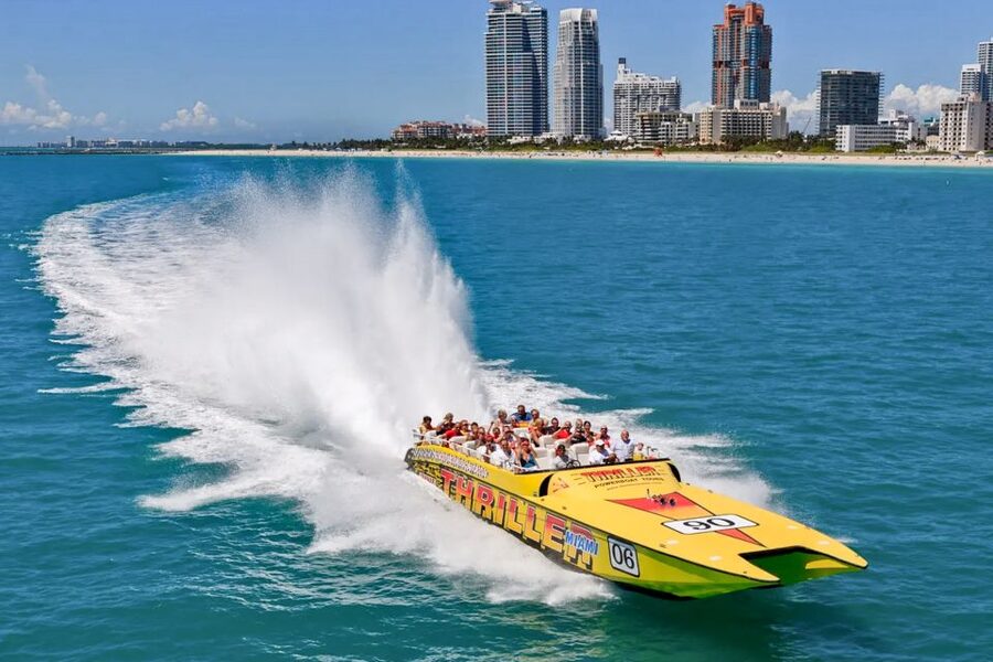 Miami: Sightseeing Speedboat Tour - A fast way to see Miami from the water