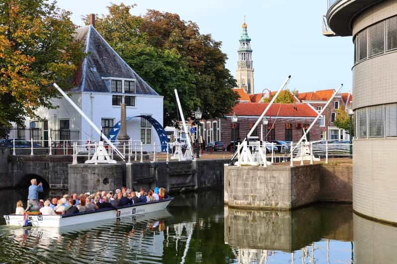 Middelburg: City Canal Cruise - Key points at a glance
