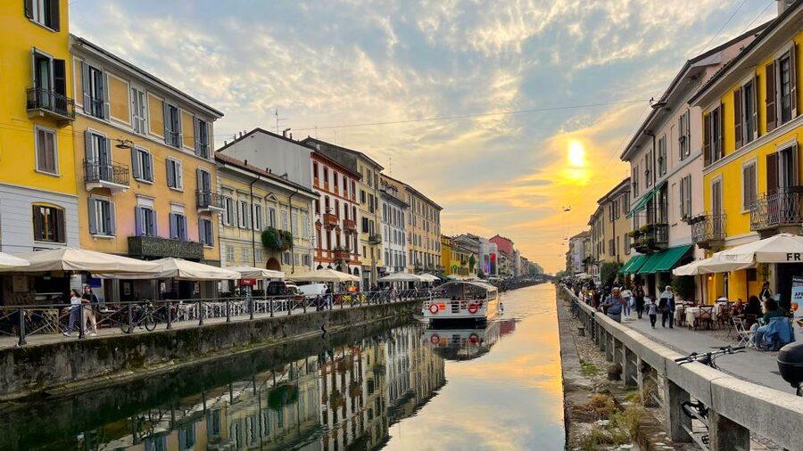 Milan: Navigli Canal Boat Cruise - At a glance
