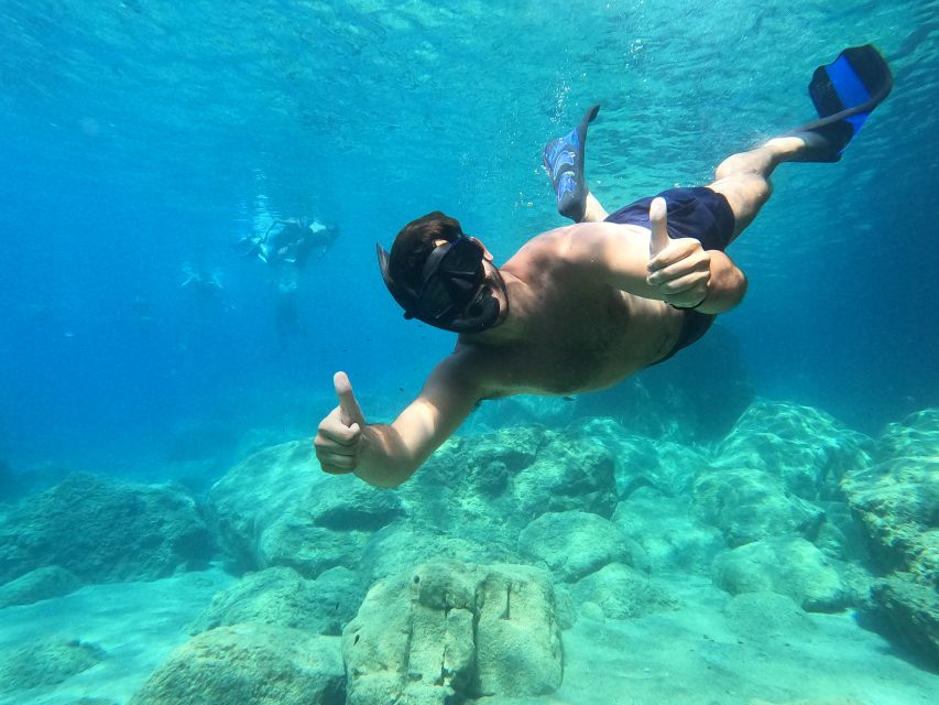 Milos: Half-Day Speedboat Cruise to Klefiko with Snorkeling - Food, drinks, comfort, and the crew