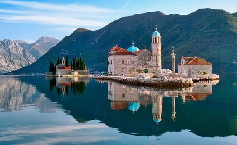 Montenegro Day Trip & Kotor Bay Short Boat Cruise - The early pickup from Dubrovnik or Cavtat