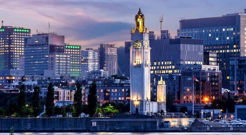 Montréal: 3 or 5-Course Dinner Cruise with DJ & Dancing - Who will enjoy this Montréal dinner cruise?