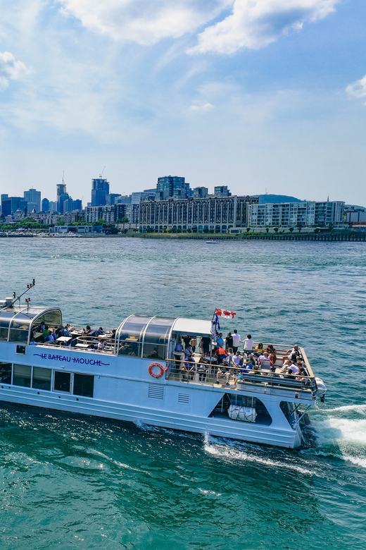 Montreal: Le Bateau-Mouche St. Lawrence Sightseeing Cruise - Choosing between the three decks