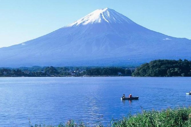 Mt Fuji & Hakone Cruise, Drum Show Bus 1 Day from Tokyo - Guides, language help, and group comfort