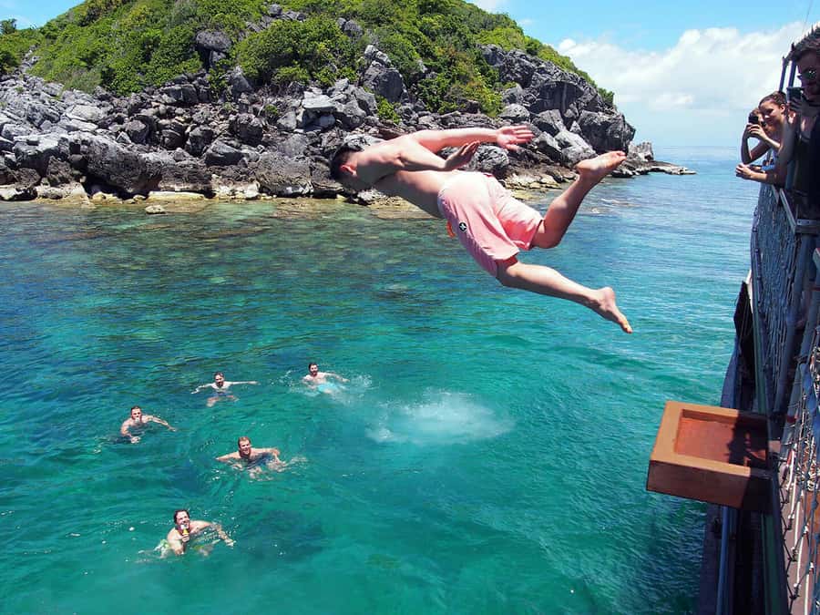 Mu Ko Ang Thong Park: Semi-private Sunset Cruise Tour - Thai lunch among the limestone islands