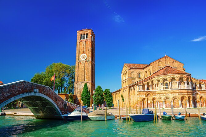 Murano & Burano Islands Guided Small-Group Tour by Private Boat - Should you book the Murano and Burano tour?