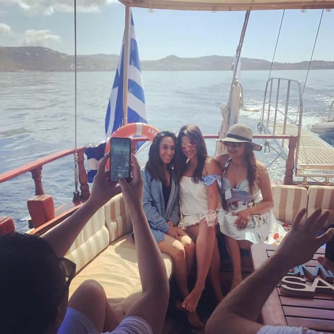 Mykonos: Delos and Rhenia Islands Cruise with BBQ Meal - Sailing back with room to unwind