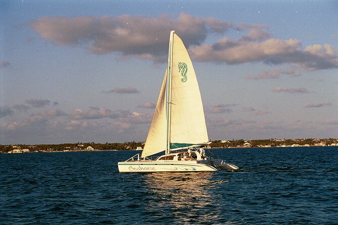 Nassau: Sunset Dinner Cruise - Sailing past Atlantis and the port