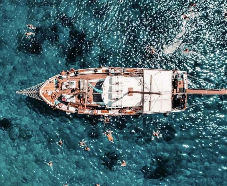 Naxos: Rina Cave-Koufonisi Cruise & Rina Cave Swim with BBQ - The ride along Naxos’s eastern coast