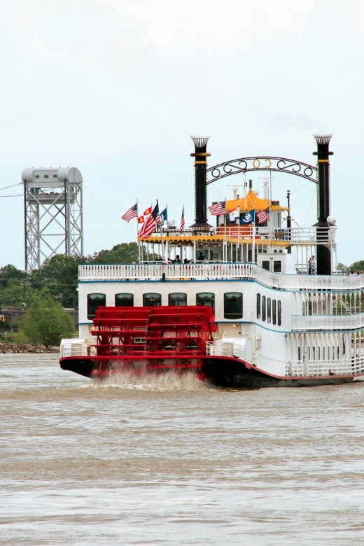 New Orleans: Creole Queen History Cruise with Optional Lunch - The return cruise and the quieter second half