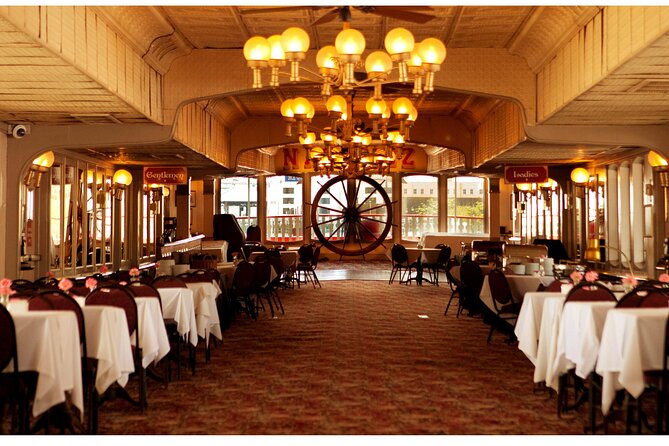 New Orleans Steamboat Natchez Jazz Cruise - A classic New Orleans ride from Toulouse Street