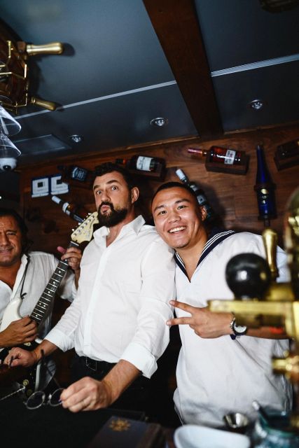 New York City: Gourmet Dinner Cruise with Live Music - Who will enjoy this New York cruise
