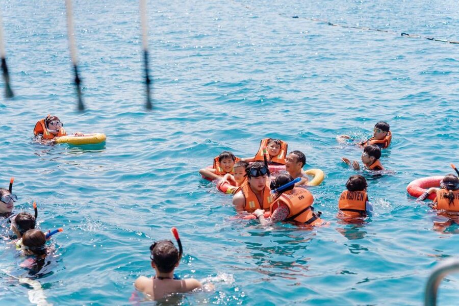 Nha Trang: Hopping Tour, Snorkeling, Boat Party, & BBQ Lunch - FAQ