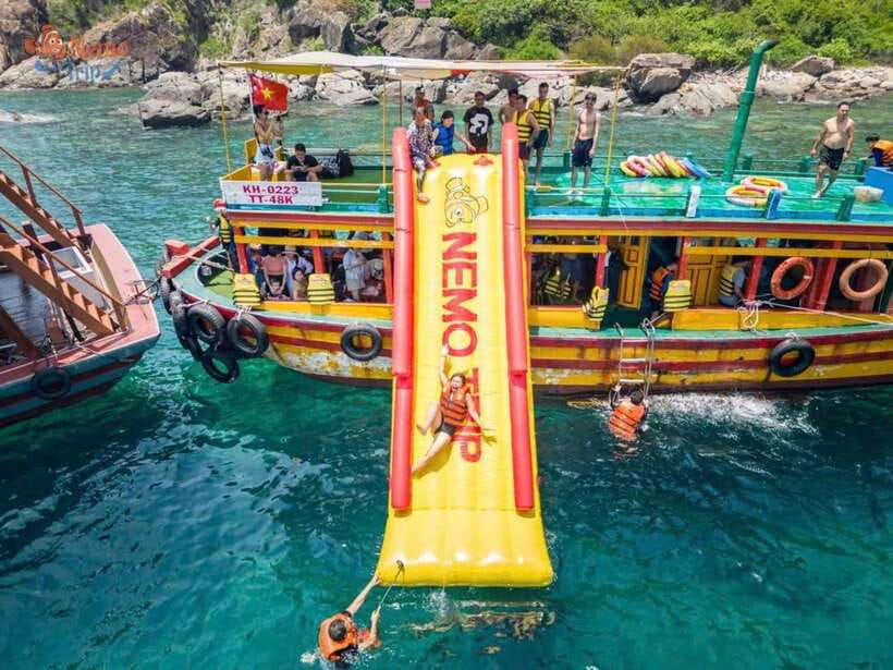 Nha Trang: Hopping Tour, Snorkeling, Boat Party, & BBQ Lunch - Seventy-five minutes over Nha Trang’s coral reef