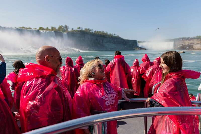 Niagara Falls: Boat Trip & Journey Behind the Falls Tour - Weather, clothing, and the practical reality of getting soaked