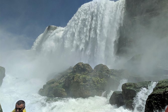 Niagara Falls Canadian Side Tour and Maid of the Mist Boat Ride Option - Queen Victoria Park adds gardens and calmer viewpoints