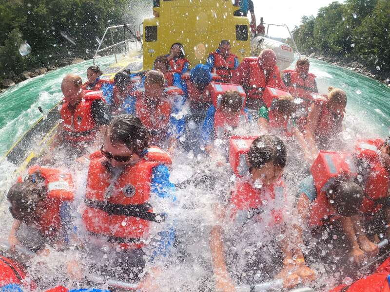 Niagara Falls, ON: Jet Boat Tour on Niagara River - Practical timing and weather advice