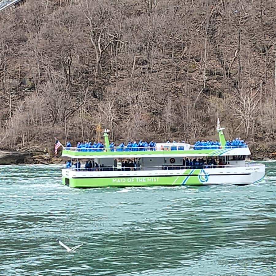 Niagara Falls, USA: Guided Tour with Maid of the Mist Cruise - The walking route gives the falls some context