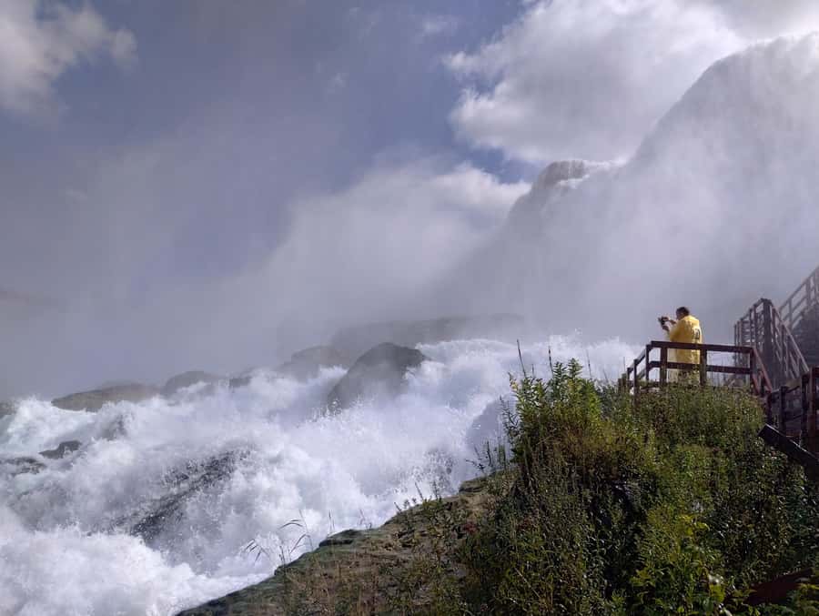 Niagra Falls, USA Side: Boat, Cave and Shuttle pass Tour - Prospect Point and the power of three falls