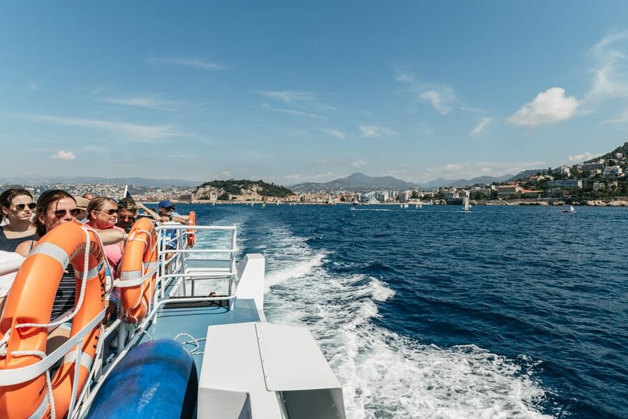 Nice: 1-Hour Sightseeing Cruise to Villefranche Bay - The return along Nice’s Promenade des Anglais