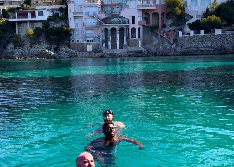 Nice: Secret Riviera Boat Tour to Mala cave with Snorkeling - How the guides affect the experience