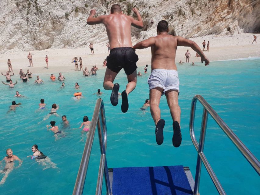 Nidri daily cruise in the Ionian with Makedonia Palace - Egremni, your first swim in clear water