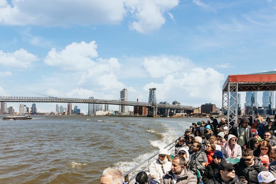 NYC: Circle Line 1.5-Hr Landmarks Skip-The-Box-Office Cruise - Statue of Liberty and Ellis Island