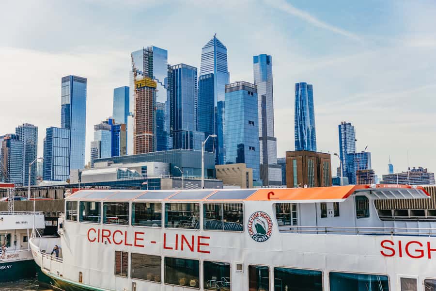 NYC: Circle Line 2.5 Hour Best of NYC Boat Cruise - Bridges, rivers, and the changing skyline