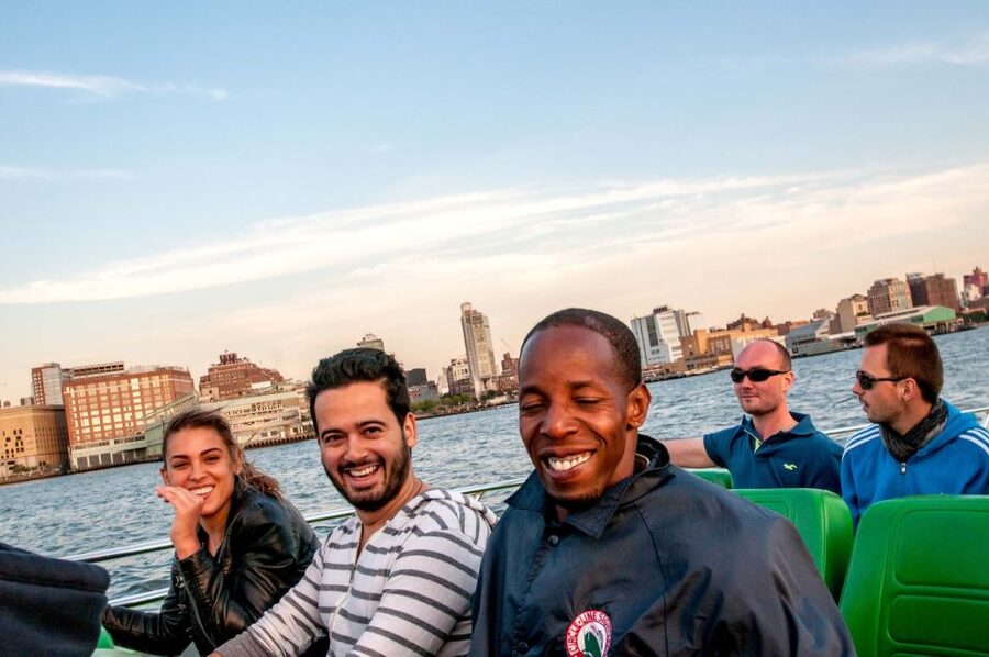 NYC: Circle Line "The Beast" Midtown/Downtown Speedboat Ride - Who will enjoy The Beast most