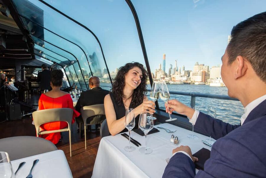 NYC: City Cruises Luxury Brunch, Lunch or Dinner Cruise - Music, narration, and the onboard mood
