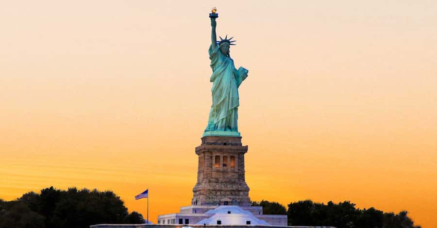 NYC: Statue of Liberty Sunset Cruise Skip-the-Line Ticket - Who will enjoy this cruise most?