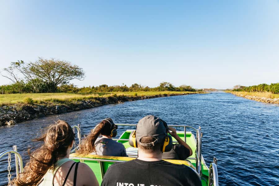 Orlando: Florida Everglades Wildlife Airboat Tour - Boarding the 6 to 12 passenger airboat