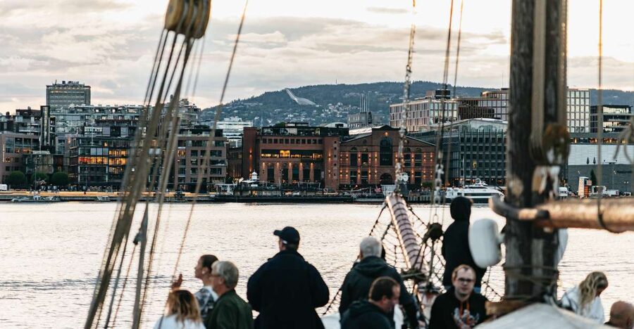 Oslo: Fjord Evening Cruise with Shrimp Buffet - Boarding beside Oslo City Hall