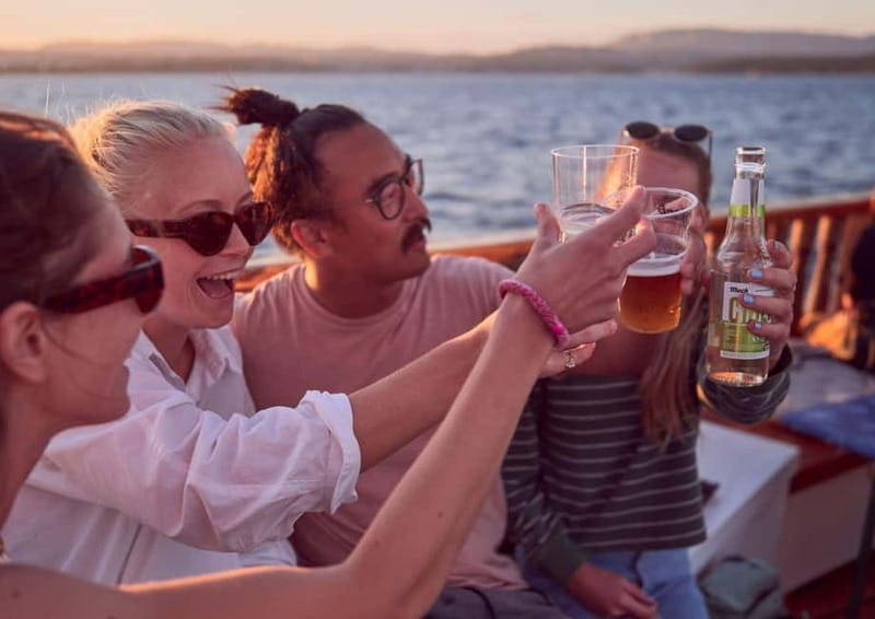 Oslo: Oslofjord Fjord-Style Dinner Cruise - Outdoor seating, blankets, and the best place to sit