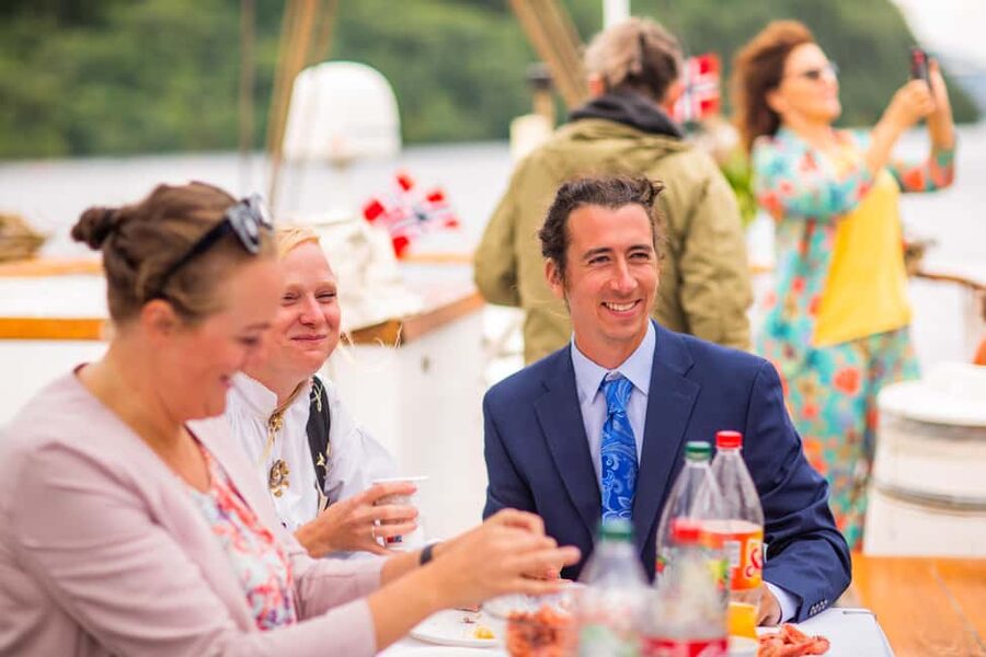 Oslo: Oslofjord Fjord-Style Dinner Cruise - Safety and the practical side of the boat