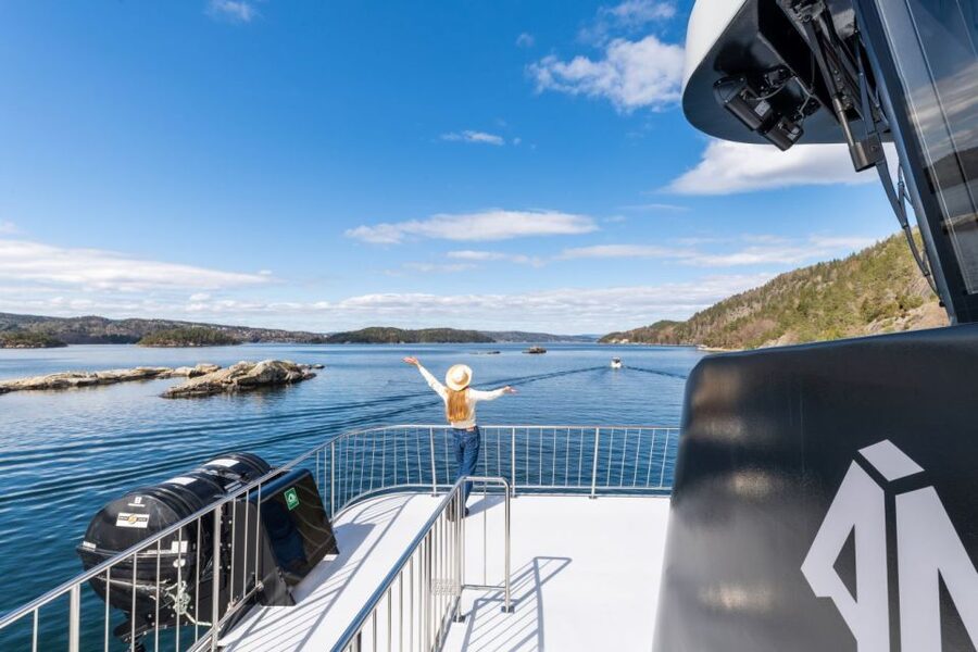 Oslo: Scenic Fjord Cruise with Audio Guide Commentary - Starting opposite the Opera House