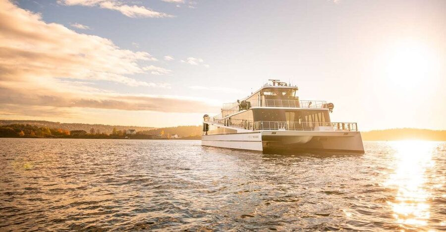 Oslo: Scenic Fjord Cruise with Audio Guide Commentary - What the electric boat changes